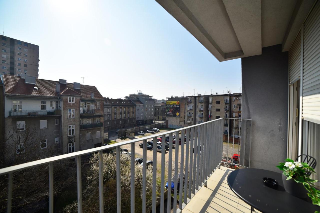 Lavir Apartment With Parking Zagreb Exterior foto